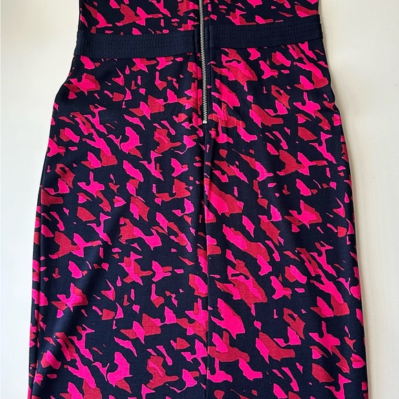Casual women’s dress - Picture 3 of 4
